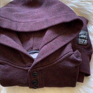 COPY - Roots RARE kanga button hoodie. Teenager or adult